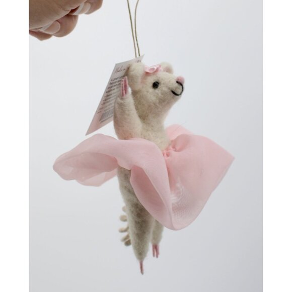 Lanart Angelina Ballerina Mouse Alpaca Needle Felting 93770 - Picture 2 of 5